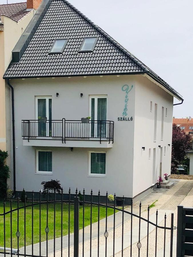 Vivien Szallo Seghedin Exterior foto